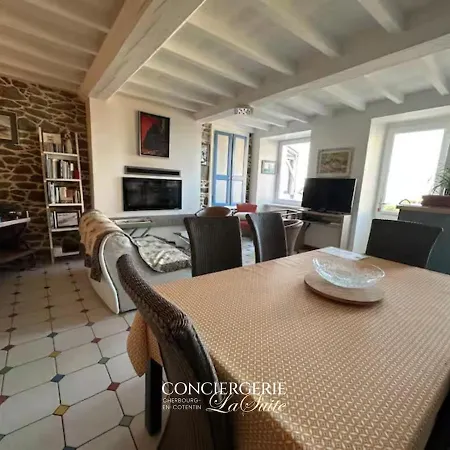 Le Balcon Sur La Ferienhaus *